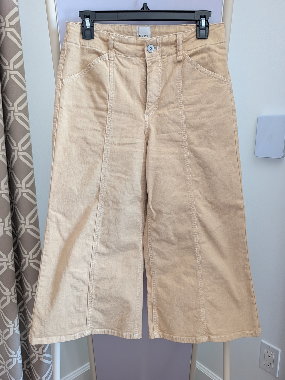 Maeve Cotton Wide-Leg Bermuda Shorts in Light Beige